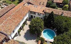 Bed And Breakfast Corte Martinola Bed&breakfast In Franciacorta