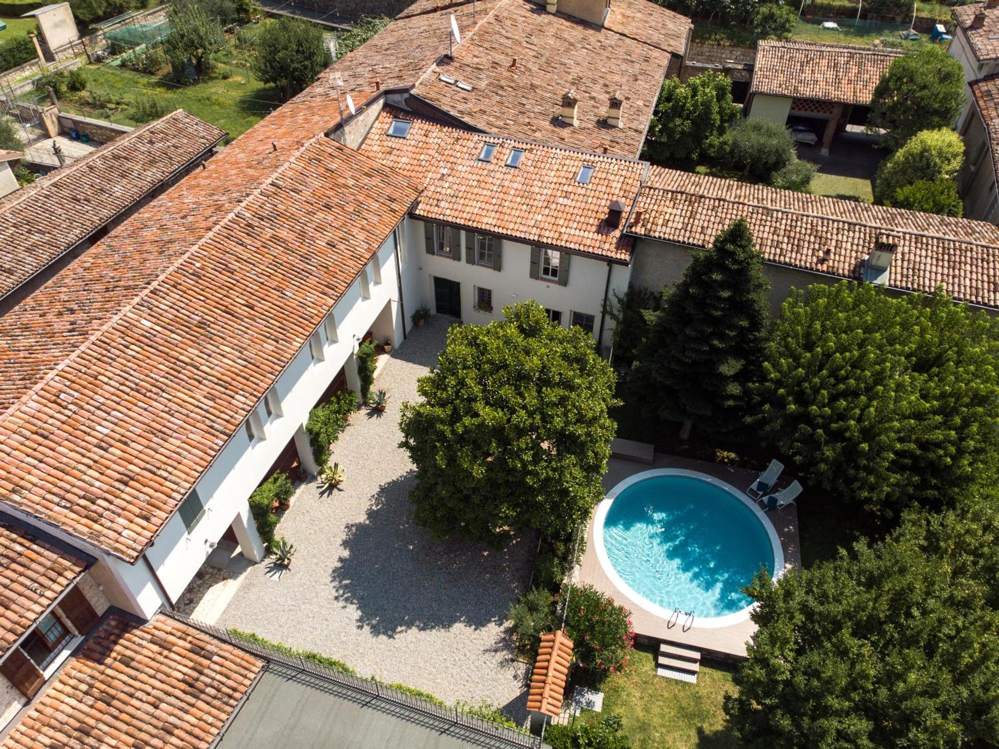 Corte Martinola Bed&Breakfast In Franciacorta Ome Esterno foto